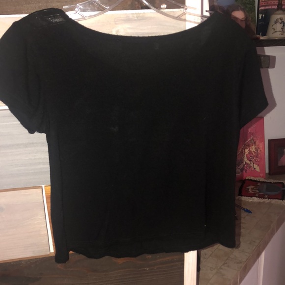 “Queen of Everything” Black Top - Picture 4 of 5